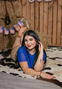 MiaaFarrel 🍑🎇 The Pre-4th Celebration Starts NOW! 🇺🇸 My hottest Booty Show is waiting for you. Come join th  6টি ছবি