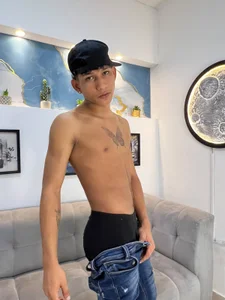 Public de SUMMER_BOY  5 Imagens
