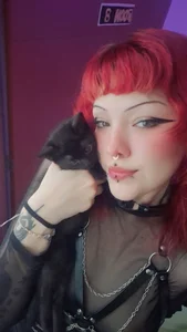 Sarah-Stoner Smokey😻😻😻 slika 2