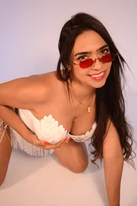 Sunglasses de MariamRivera_  2 Imagens