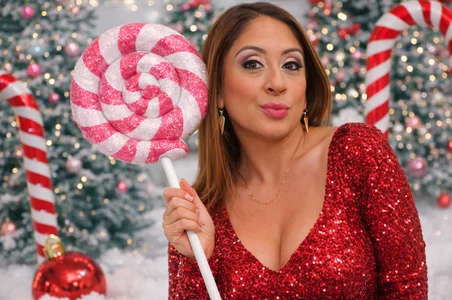 JuliaEyrie Xmas 😍🥰 Pic 8