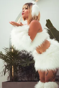 MaddyGray_ Provoke me 🔥 Pic 5