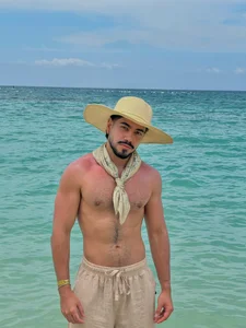 Beach days🏖️ de JeycobxBraand  Imagens