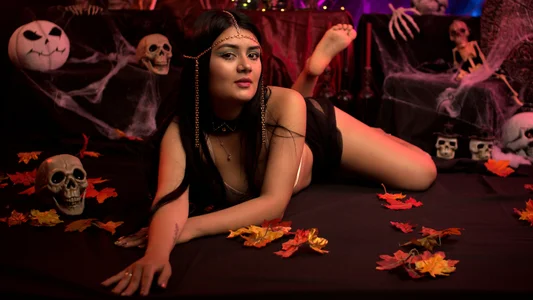 Samantha__Vega Halloween Pic 6