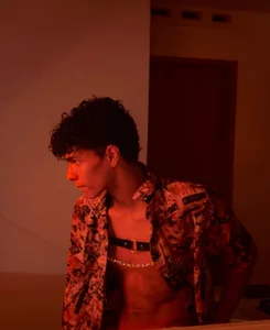 JamesDreams I love you, Strip baby Pic 4