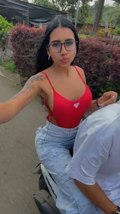 Zdjęcia Zoe-Williams Public:  7