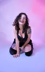 Lilith_Inferna 🌕 Tonight I fly... over you. 圖片 2