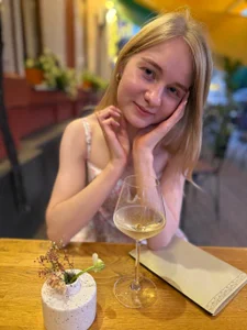 Zdjęcia OdelinaFicken After Dark: 