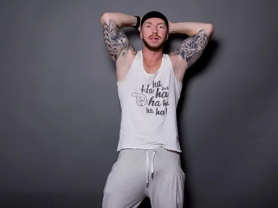 AronGrant Public Pic 2