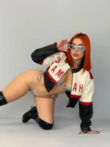 MadelineFox Lights, Camera, Action Pic 2