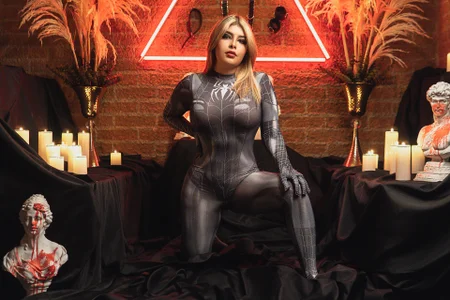 LisaMonroe_ Halloween Bilde 6