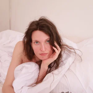 yulladao sous ma couette Foto