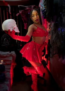 Erikamoore__のSEXY HALLOWEEN❤️❤️の 7枚の写真