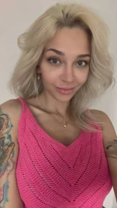 NicoleKitten hellu Pic 2