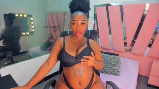 Natassha_brown1Public图片 6