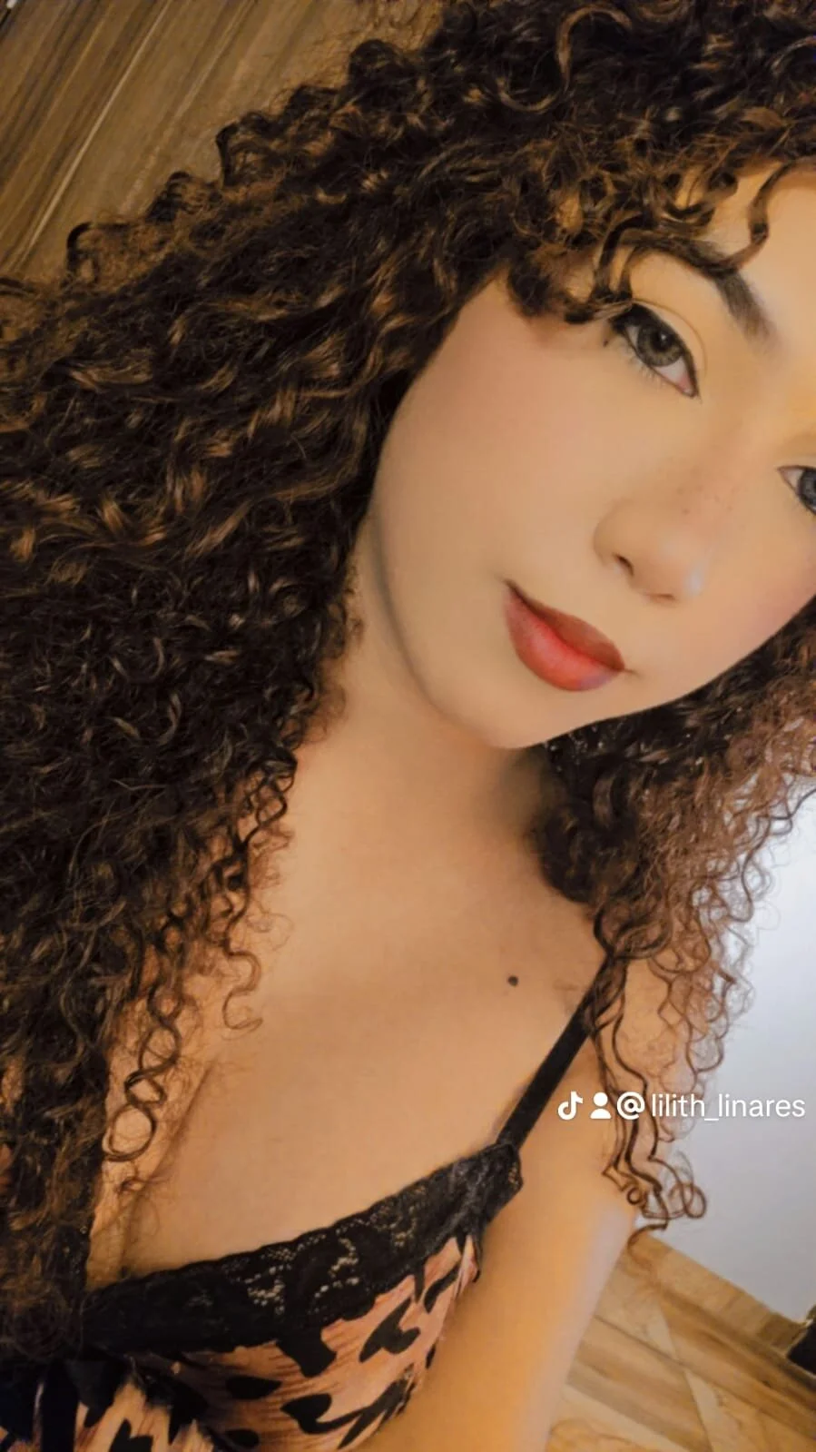 Aleera_Walton Poză populară 6353