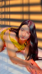 chloe_bladeSexy but dangerous Bild 6