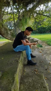 king_Eric30 Fuori per una passeggiata Poză 3