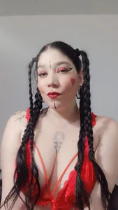 sharonnleon sharon 666 Pic 5