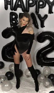 ElliblueBday Queen Bild