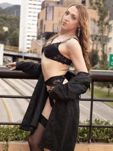 hazisabel your sexy black angel Foto 6