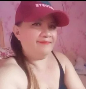 vickyhot1966 Public Pic 4