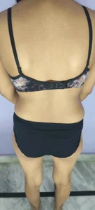 Curvy_Kavya Public Pic 4