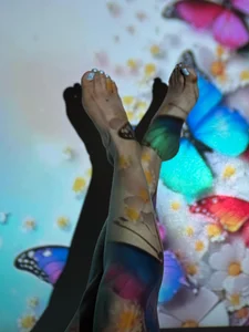 BriaConner_ My feet had an exciting evening 🥵 Pic 2