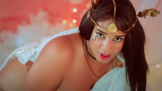 AbellaLizz A trip to the skies of the Greek gods Pic 2