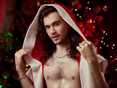 FreyrVik Santa attracted you to something very hot Pic 6