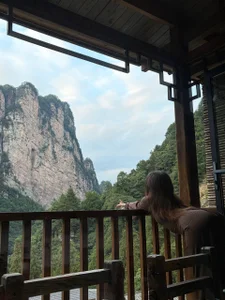 llina_gloww thanks to you, I can travel😘 Pic 4