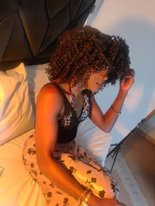 I LOVE THAT YOU SEE ME AS I AM, LOVE, AND YOU? de puca_ebony  3 photos