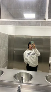 Geabloomの“After School Hours”の 2枚の写真