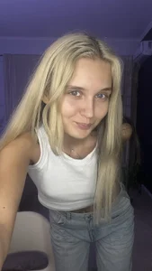 VirginiaWadee Me^ Pic 2