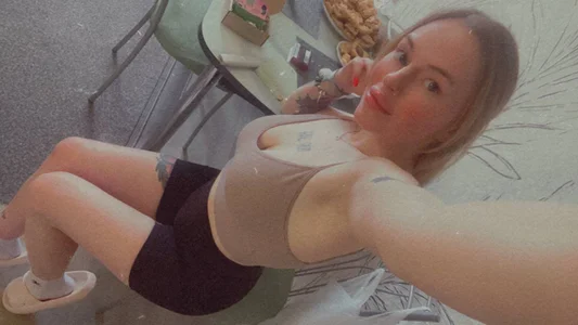 DianaGraves Public 圖片 2