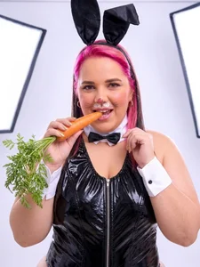 kiara_scottt I am a sexy bunny зображення 5