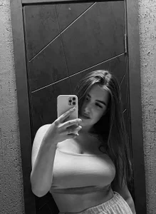 Mavis_Willis Public Foto 5