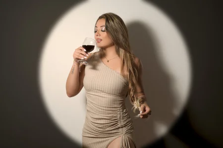 Emma_JJones Sensual Illusions টি ছবি