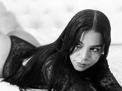 kendallowens black Pic 2