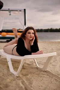 RosieMoons Summer 2023 Pic 4