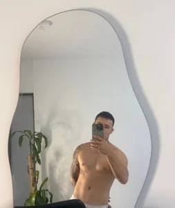 Alexander_ferre MY DAY BY DAY ❤️ Hình