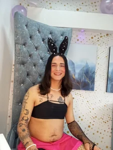 Emily_Antonelli *-*-* Pic 2