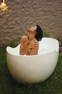 Aprillbrunette exquisite 😈 зображення 4