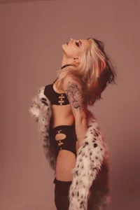 alicefromwl Cruella  5টি ছবি