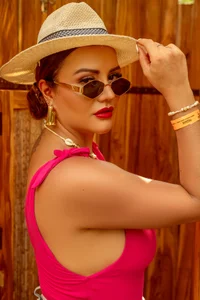 Miss_ary A good time at the beach of Cartagena - Colombia Immagine  3