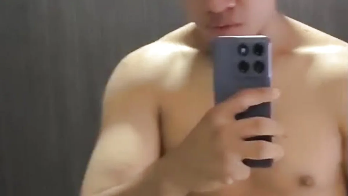 Трендове зображення  3283 Benjamin_lich