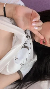 chloe_watson_ 💧 사진 3