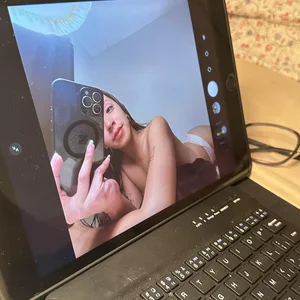 Riann_loveLOVELY RIANN图片 4