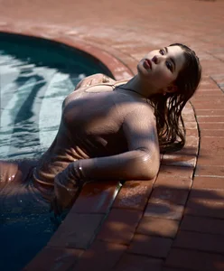 PixelGoddess Refreshingly Pic