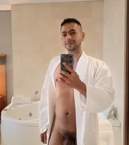 YoungStallionXL 😈 Fotka 2